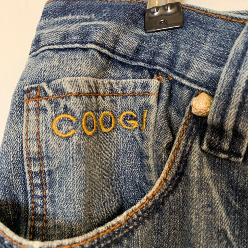 COOGI Jeans Mens Waist 36 Length 16.5 Blue Crest Pocket Hip Hop Y2K - Picture 11 of 15